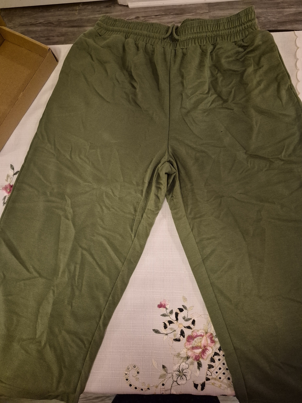 Kids Olive Green Pull-On Jogger Pants/capri